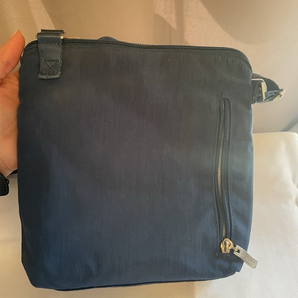 BAGGALLINI Nylon Navy Blue Around Town Crossbody Bag RFID BLOCKING Purse - Picture 3 of 12